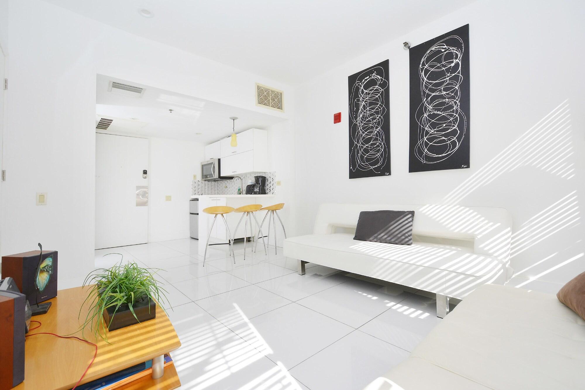 First Street Apartments ميامي بيتش المظهر الخارجي الصورة