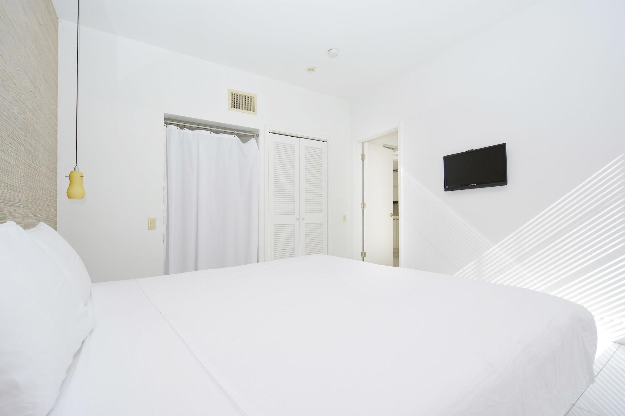 First Street Apartments ميامي بيتش المظهر الخارجي الصورة