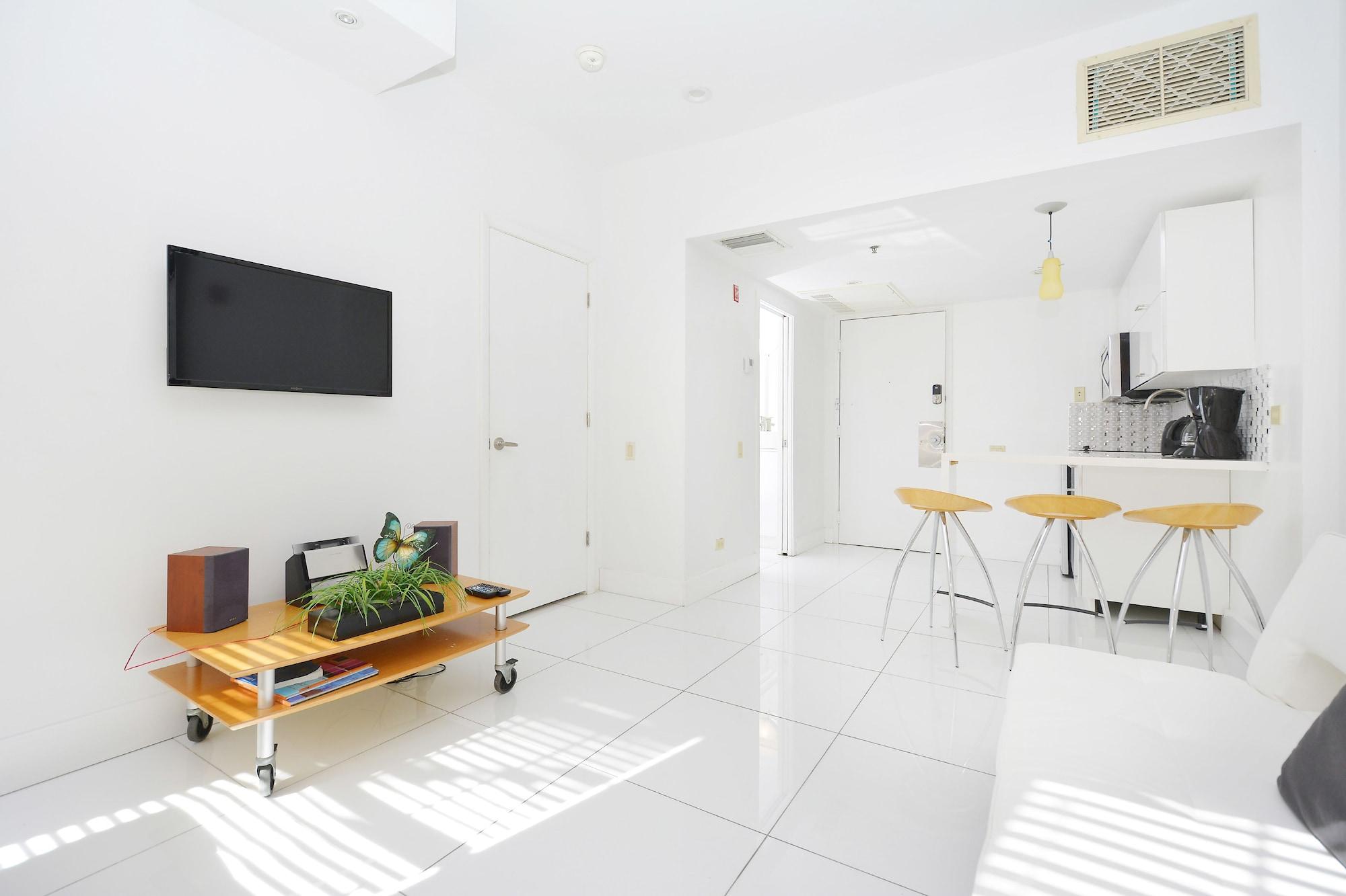 First Street Apartments ميامي بيتش المظهر الخارجي الصورة