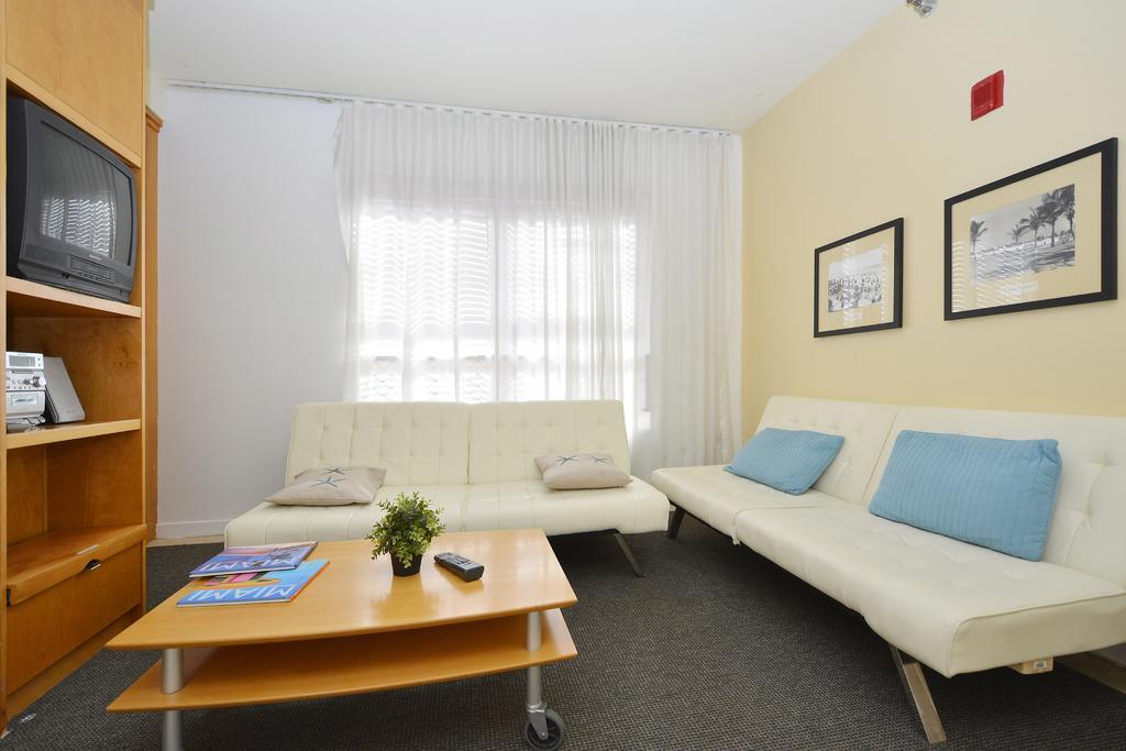 First Street Apartments ميامي بيتش المظهر الخارجي الصورة