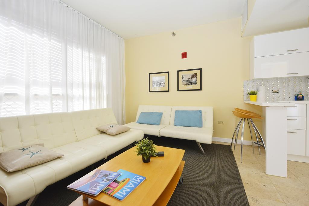 First Street Apartments ميامي بيتش المظهر الخارجي الصورة